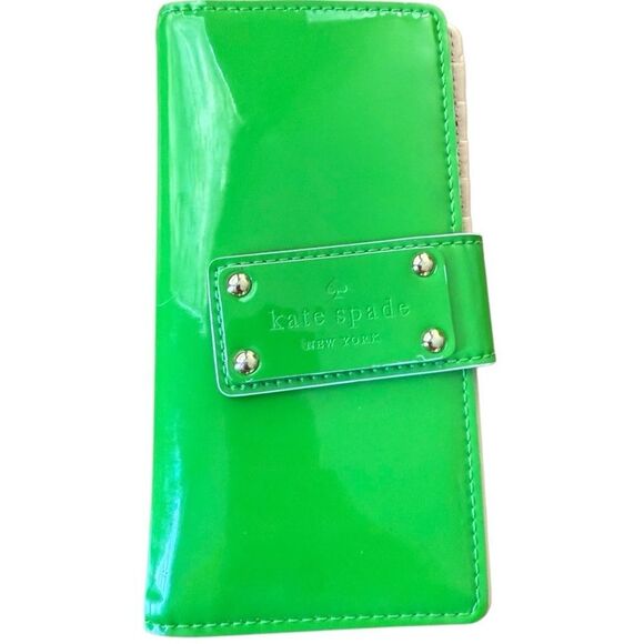 Kate Spade Wallet Patent Leather Snap Closure Green - Picture 1 of 7